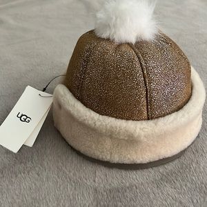 NWT UGG sheepskin hat